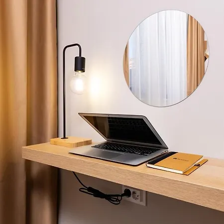Stylish 'photo Booth' With An Amazing Location Apartmán *